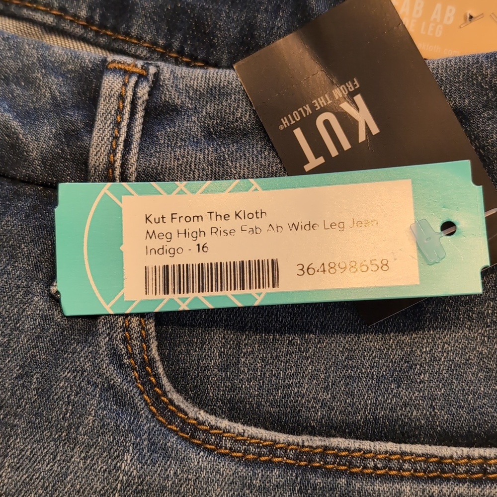 Kut from the Kloth Medium Blue Wide Leg Jeans - Picture 3 of 3